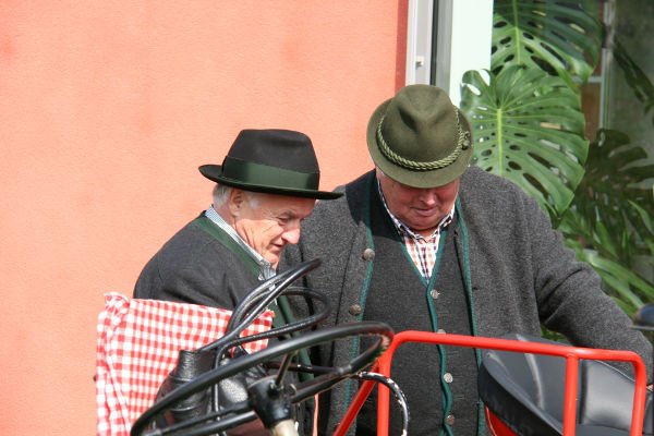 Peter's und Ernst's Geburtstagsausfahrt zum Häuserl im Wald, Semriach 08.05.2016