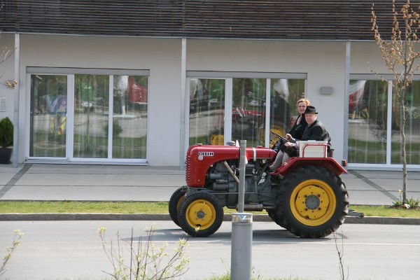Peter's und Ernst's Geburtstagsausfahrt zum Häuserl im Wald, Semriach 08.05.2016